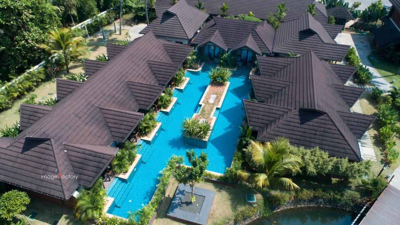 Gokulam Grand Resort & Spa, 库玛拉孔 外观 照片