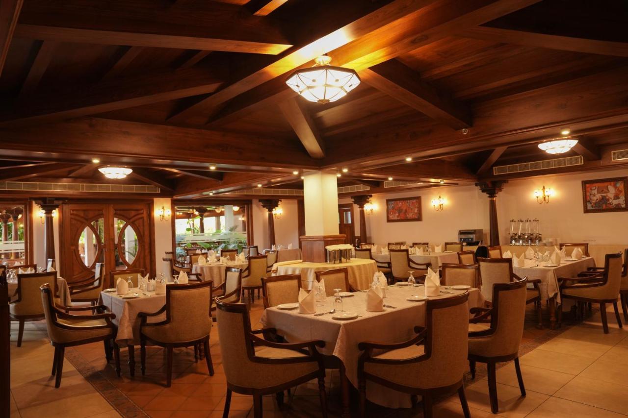 Gokulam Grand Resort & Spa, 库玛拉孔 外观 照片