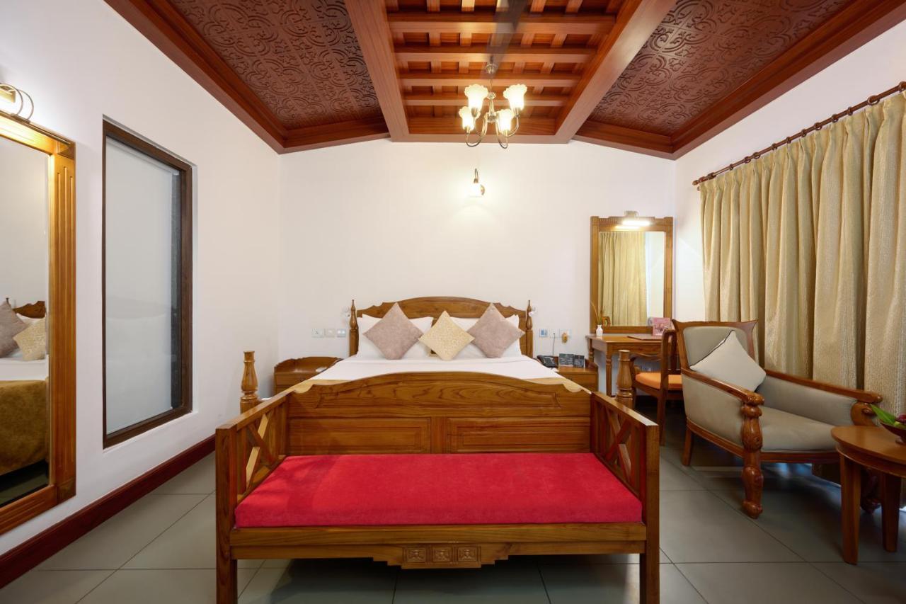 Gokulam Grand Resort & Spa, 库玛拉孔 外观 照片