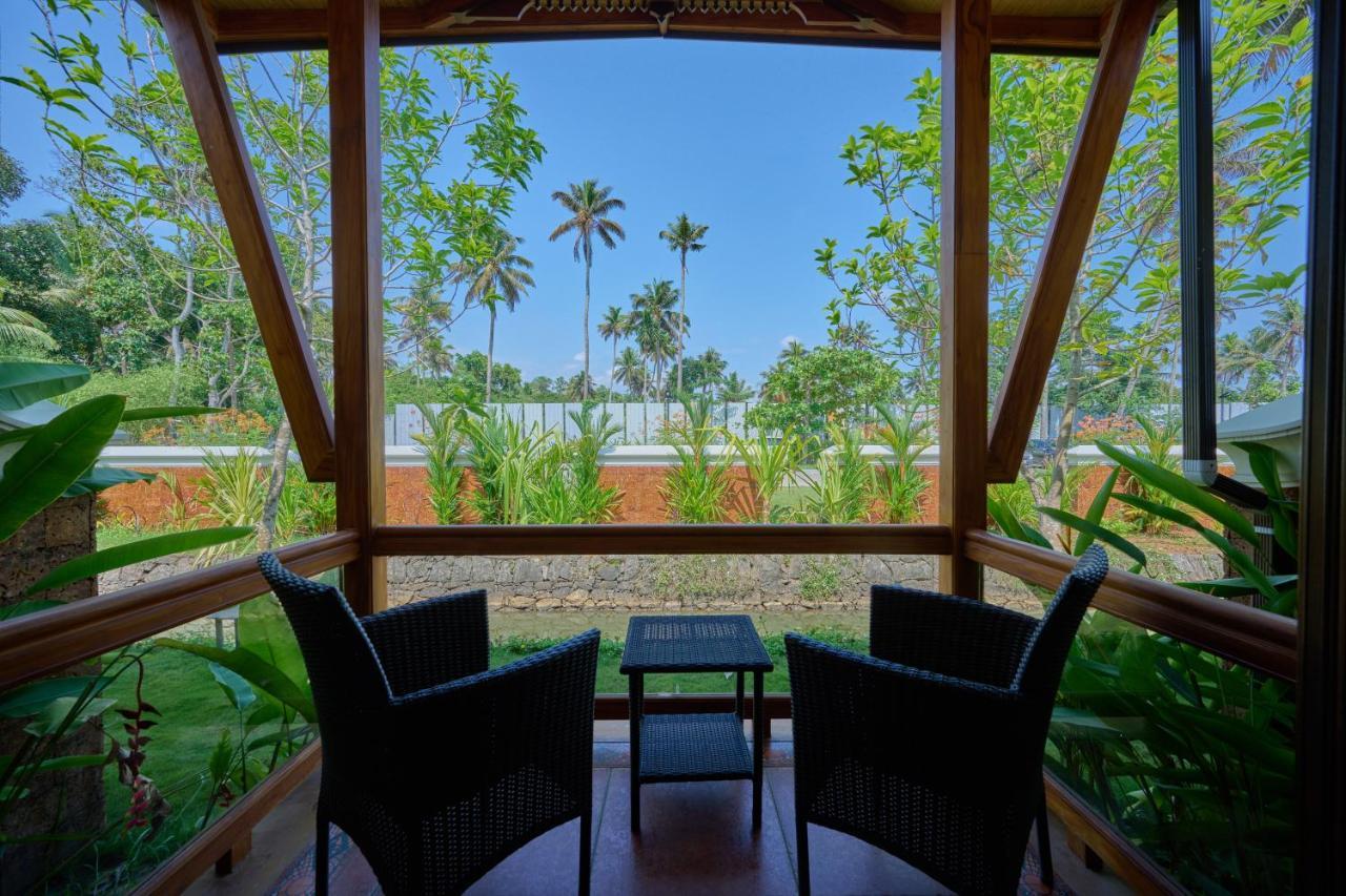 Gokulam Grand Resort & Spa, 库玛拉孔 外观 照片