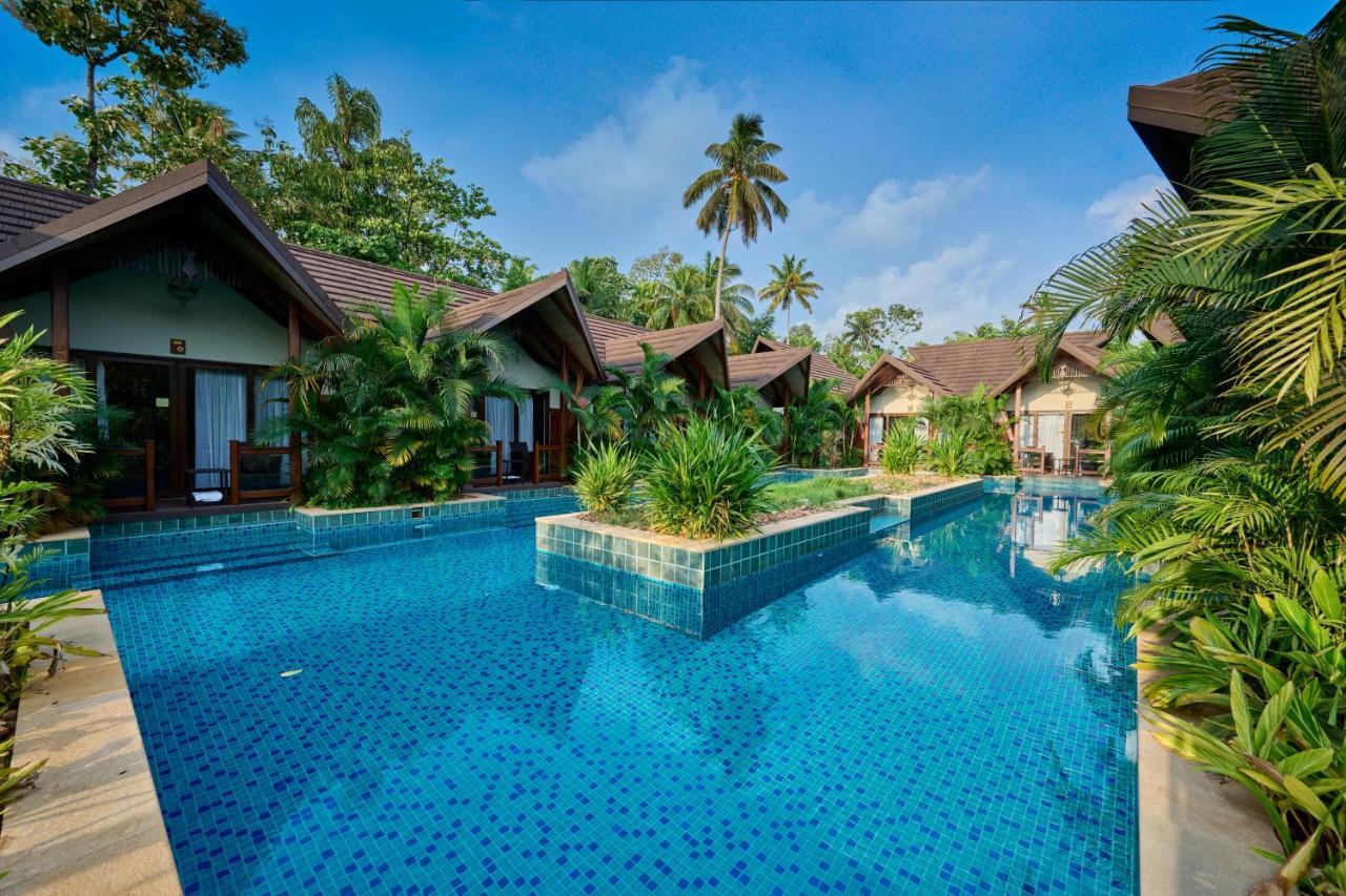 Gokulam Grand Resort & Spa, 库玛拉孔 外观 照片
