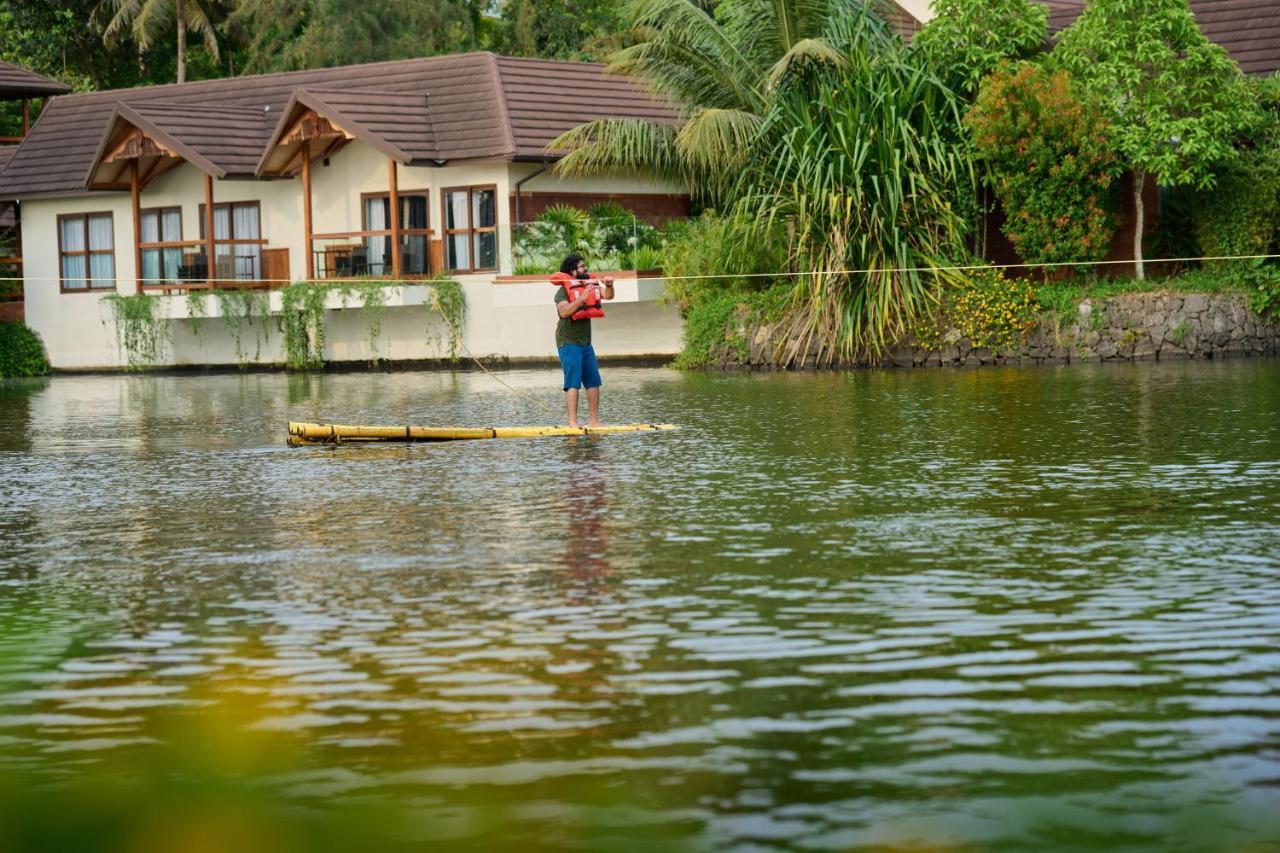 Gokulam Grand Resort & Spa, 库玛拉孔 外观 照片