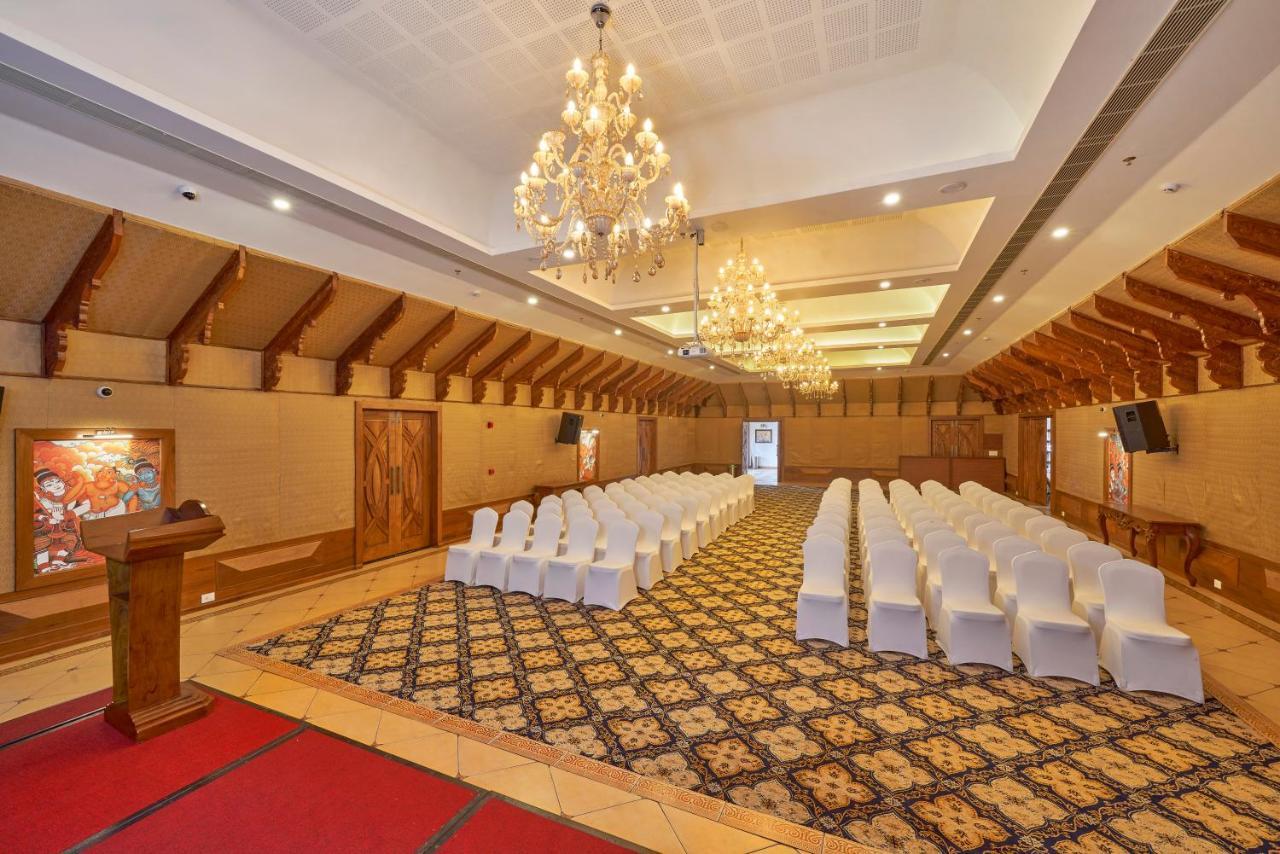 Gokulam Grand Resort & Spa, 库玛拉孔 外观 照片