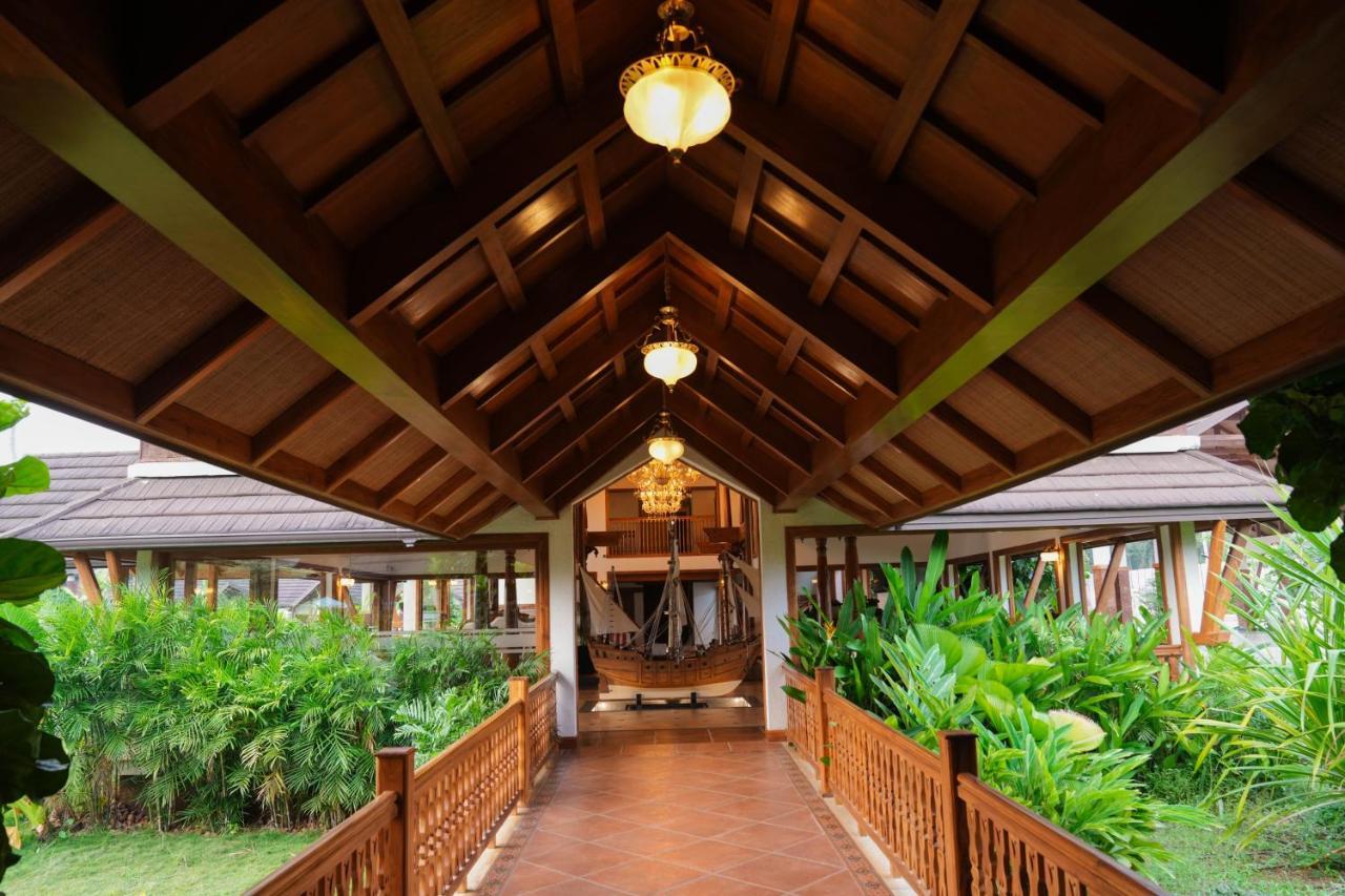 Gokulam Grand Resort & Spa, 库玛拉孔 外观 照片